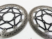 Load image into Gallery viewer, 2019 Triumph Speed Triple RS 1050 Front Brake Disc Set 320mm 4.4mm T2022058
