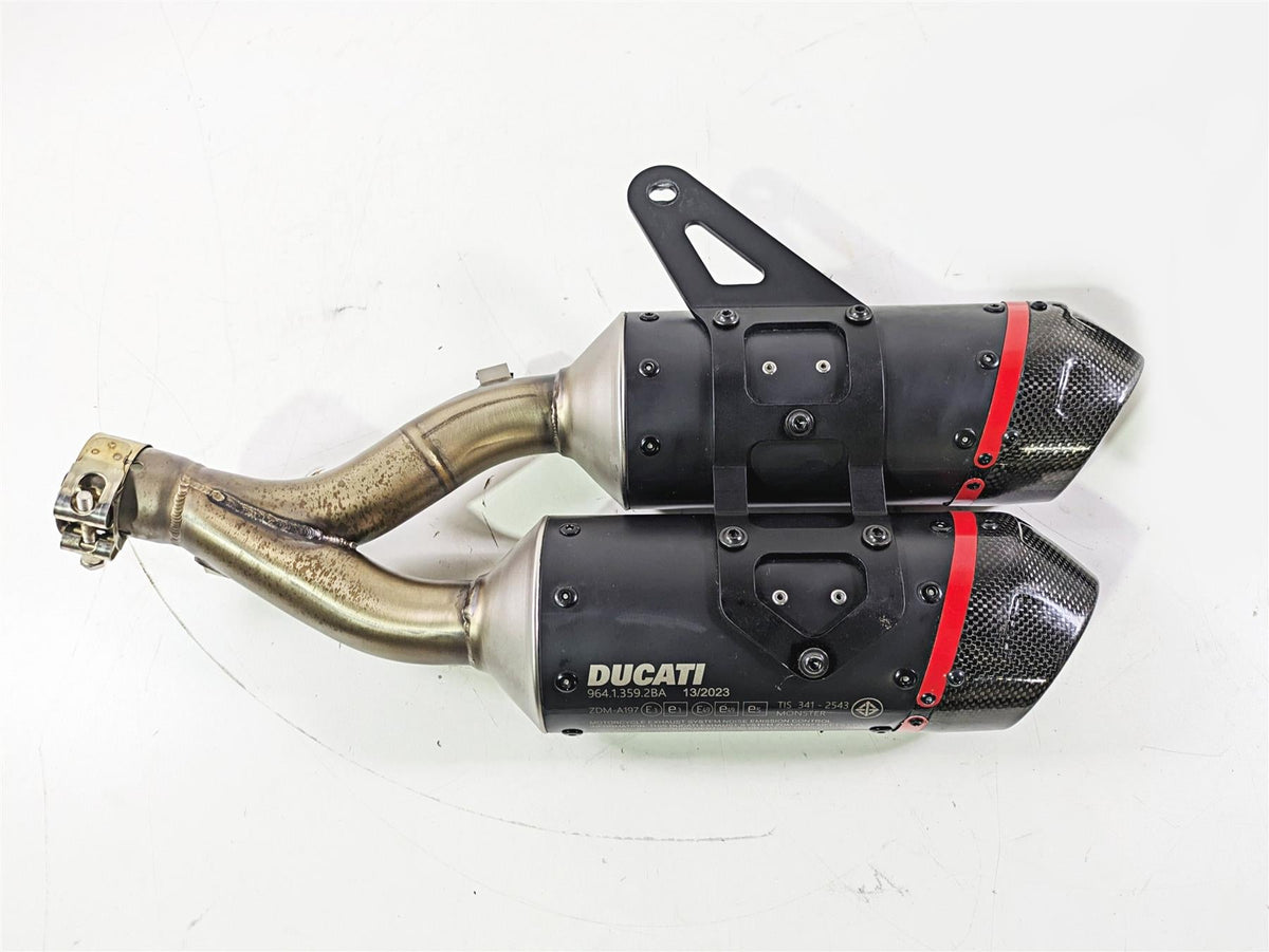 2023 Ducati Monster 937 SP Termignoni Exhaust Muffler & Heat Shield 96413592BA {{ shop.shopifyCountryName }} - Mototech271