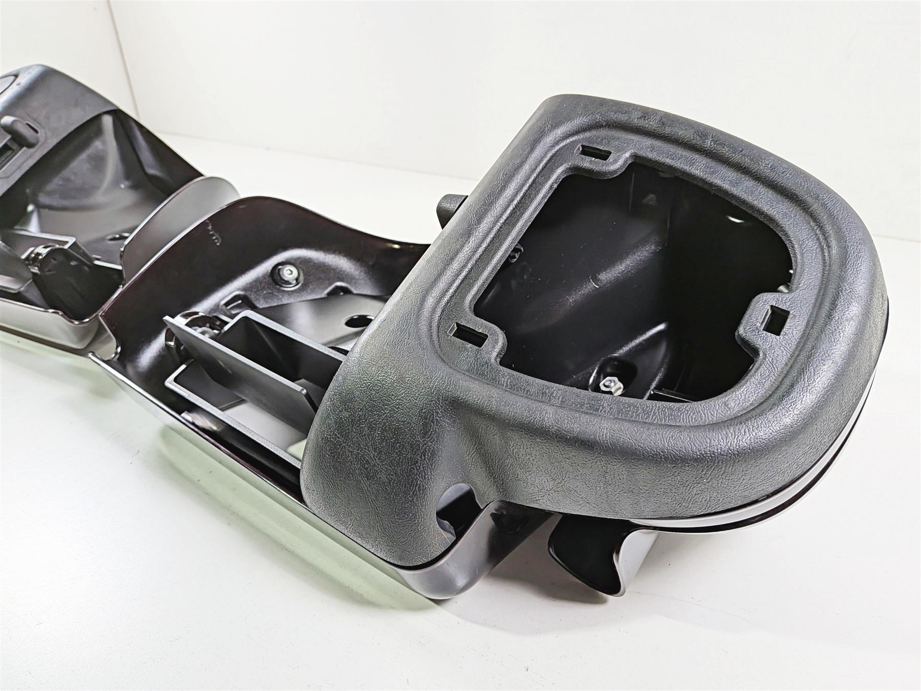 2014 Harley Touring FLHTK Electra Glide Lower Leg Fairing Cover Set 57100112-Mototech271