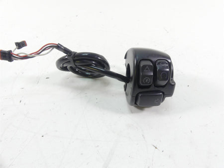 2019 Harley Softail FXBB Street Bob Right Hand Start Control Switch 71500462 {{ shop.shopifyCountryName }} - Mototech271