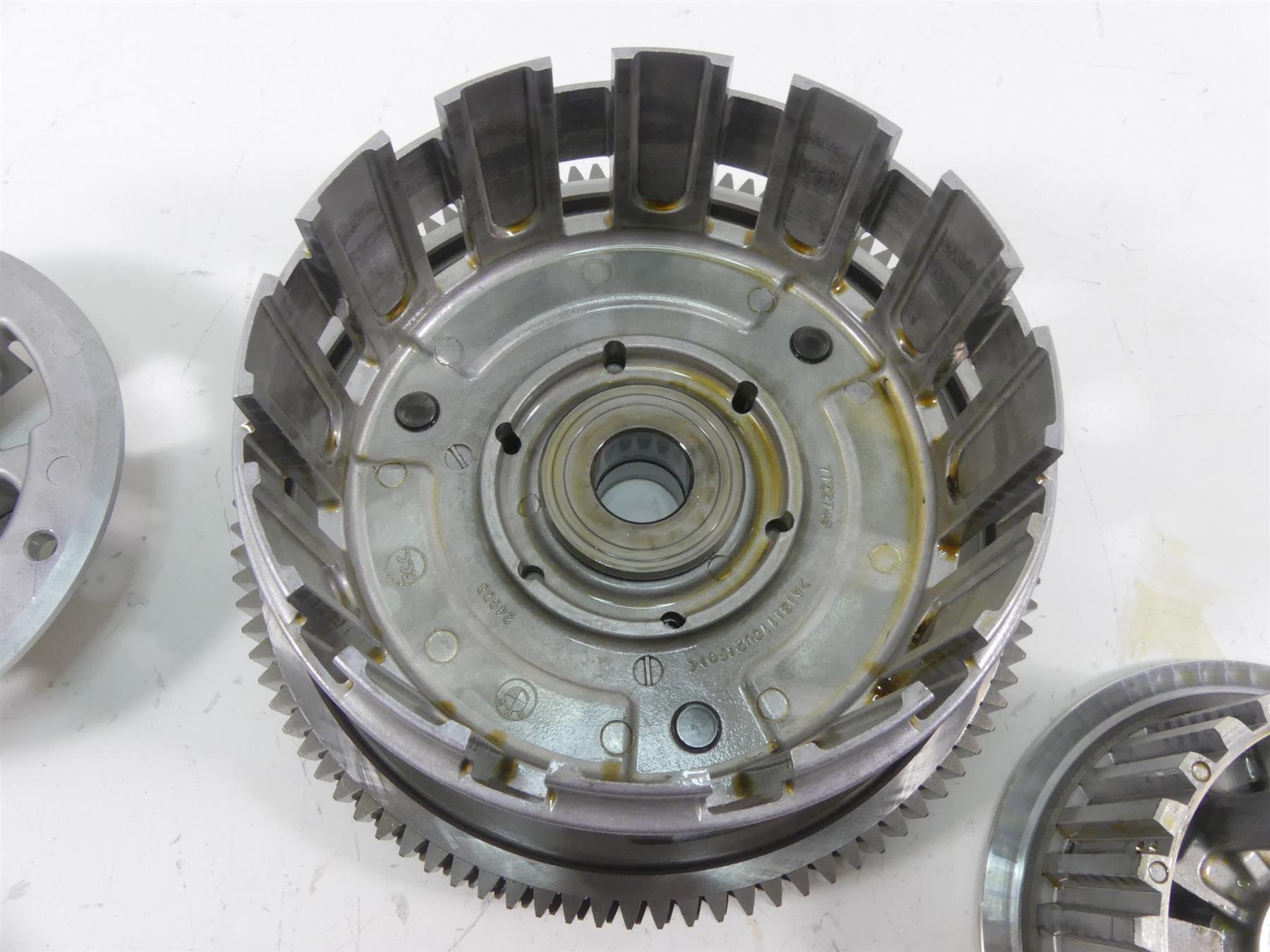 2015 BMW K1600GT K48 Clutch Pressure Plate Disc Coupling Basket Set 21217726618 {{ shop.shopifyCountryName }} - Mototech271