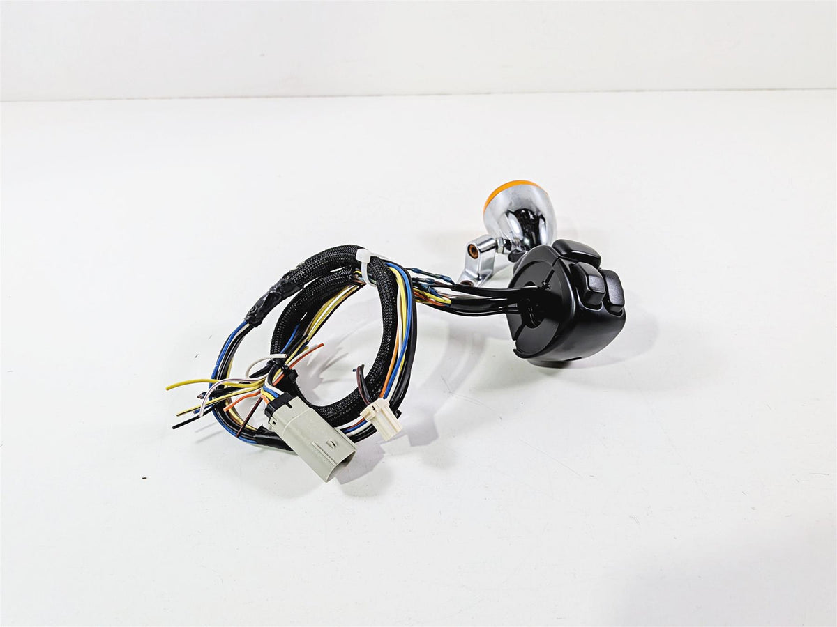 2011 Harley FXDF Dyna Fat Bob Left Hand Control Switch & Turn Signal 71682-06A {{ shop.shopifyCountryName }} - Mototech271