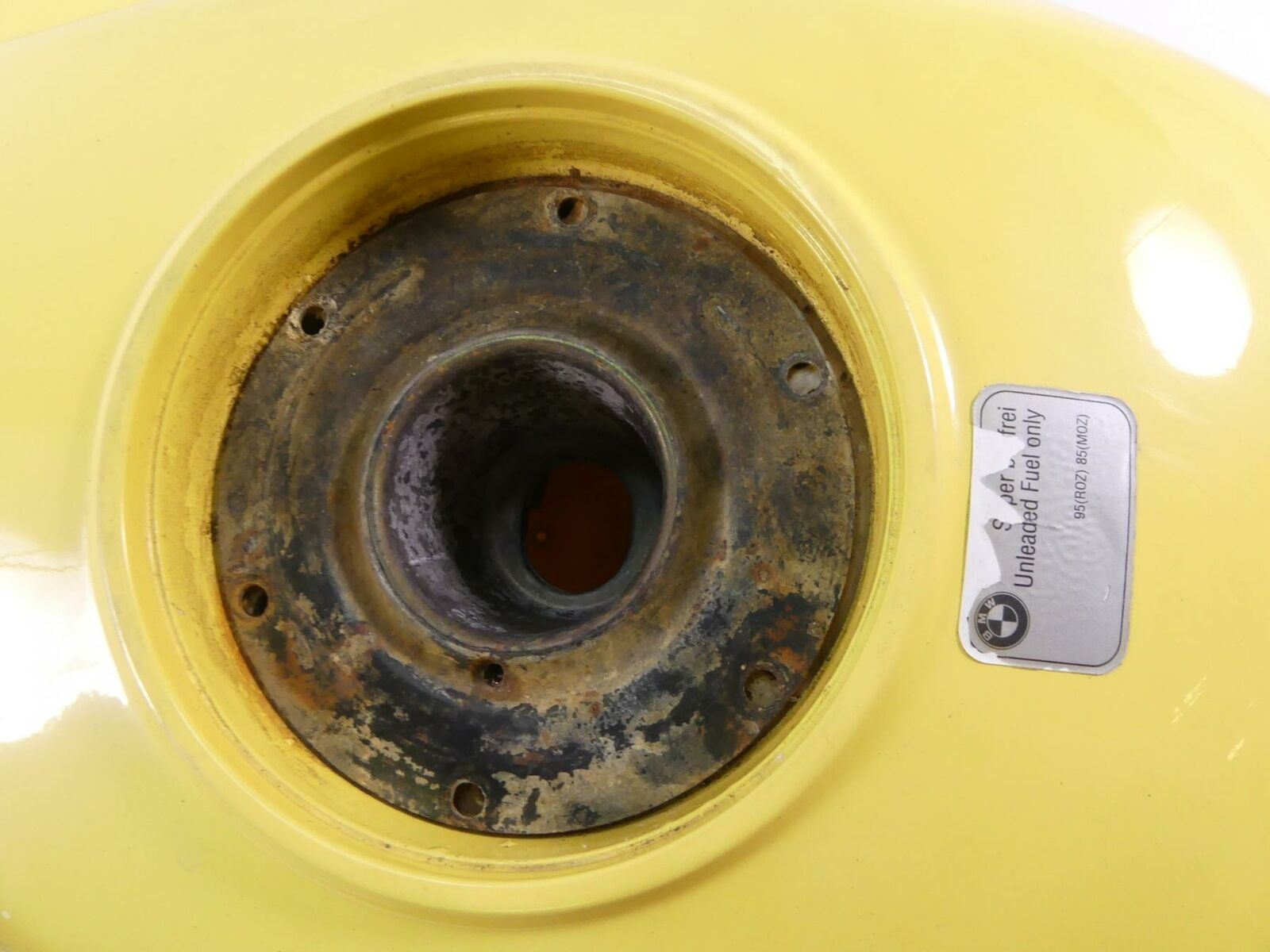 1995 BMW R1100RS 259S Fuel Gas Petrol Tank Yellow 16112313069 {{ shop.shopifyCountryName }} - Mototech271
