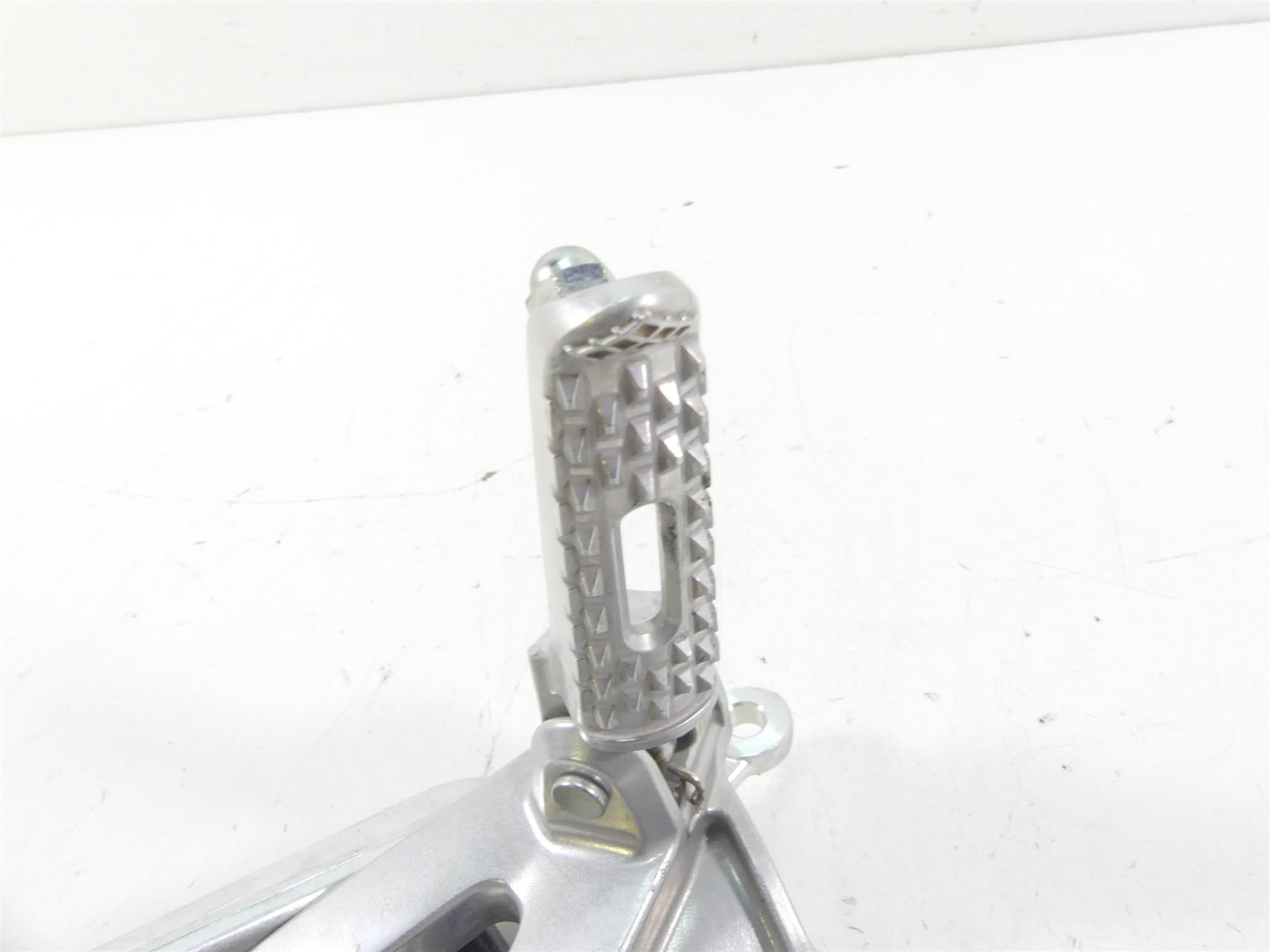 2021 Honda CBR600RR Front Right Rider Driver Footpeg + Brake Pedal 50600-MFJ-D00 {{ shop.shopifyCountryName }} - Mototech271