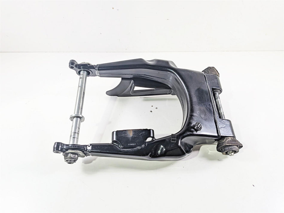 2020 Harley Touring FLTRK Road Glide Rear Swingarm & Axle Set 47549-09A {{ shop.shopifyCountryName }} - Mototech271