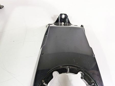 2009 BMW R1200RT K26 Center Tank Cover & Luggage Rack 46637682974 {{ shop.shopifyCountryName }} - Mototech271