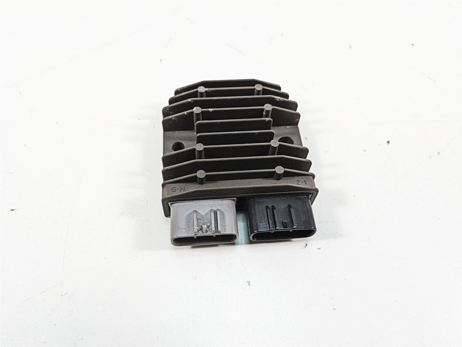 2016 Sea-Doo Spark 900 Rectifier Voltage Regulator SH775AA 710001103 {{ shop.shopifyCountryName }} - Mototech271