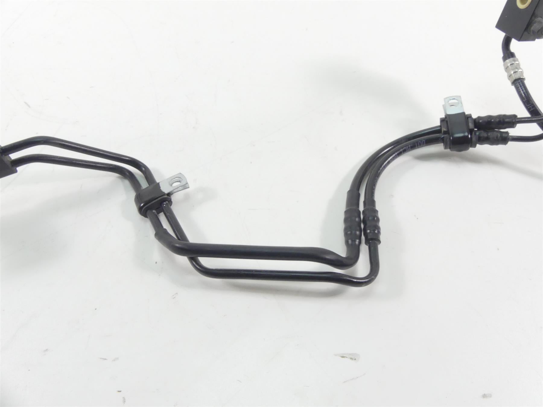 2019 Harley FLHC Softail Heritage Front Abs Brake Line Set 41800595 41800597 {{ shop.shopifyCountryName }} - Mototech271