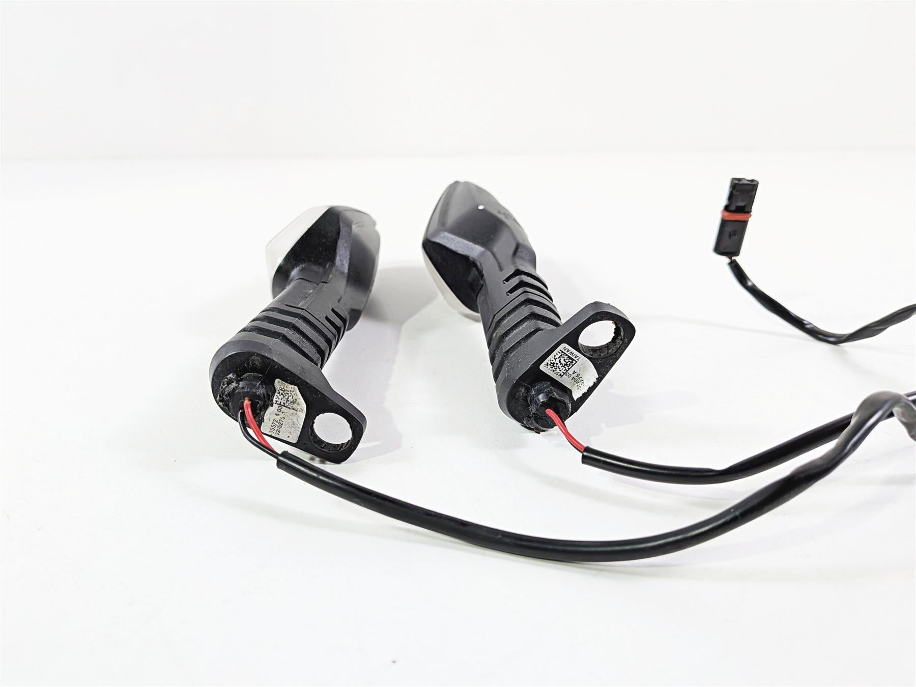2023 BMW F850GS K81 Front Led Blinker Turn Signal Set 63138557204 {{ shop.shopifyCountryName }} - Mototech271