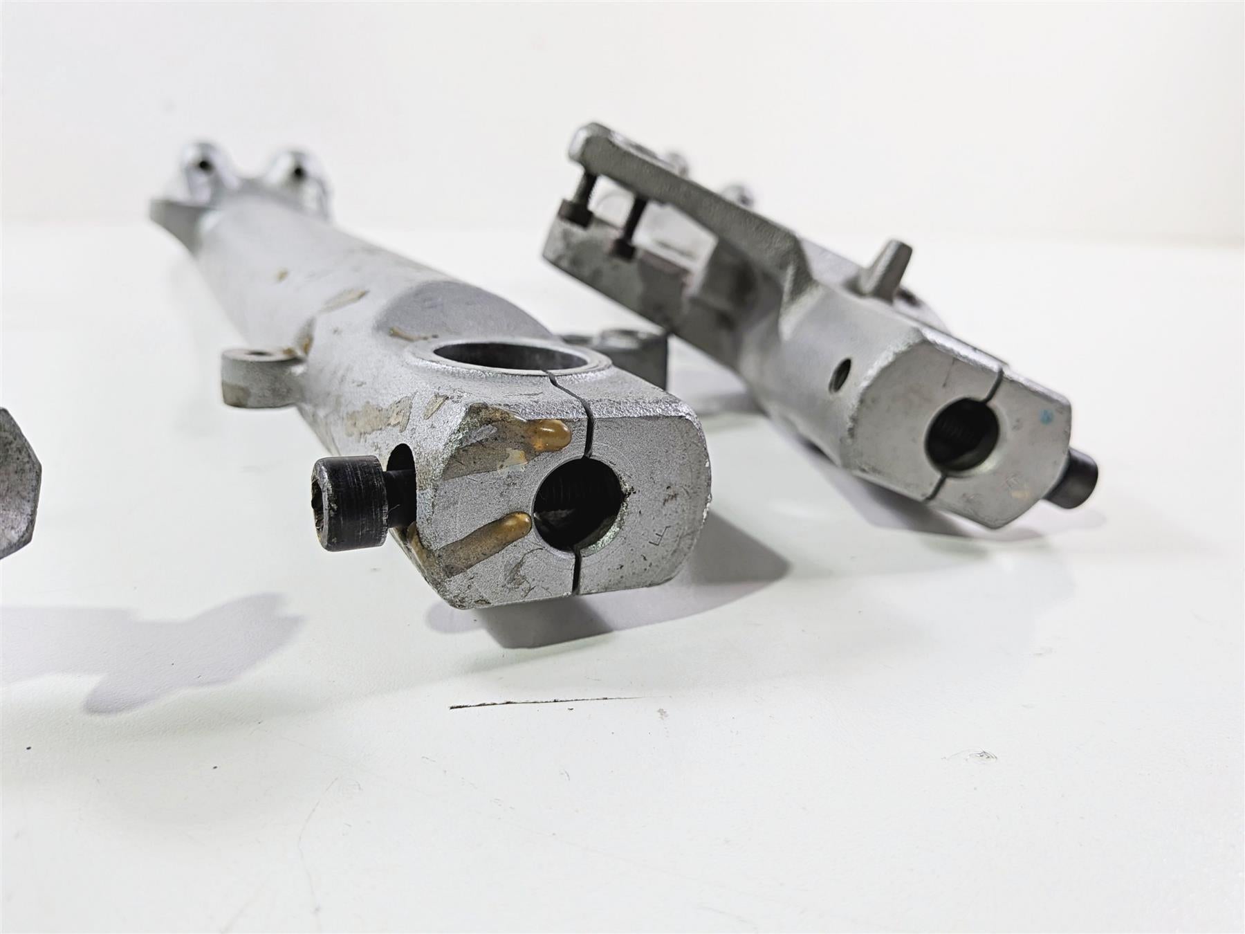 2002 BMW K1200LT 89V3 Front Fork Leg & Axle Set 31427650691 31427650692 {{ shop.shopifyCountryName }} - Mototech271