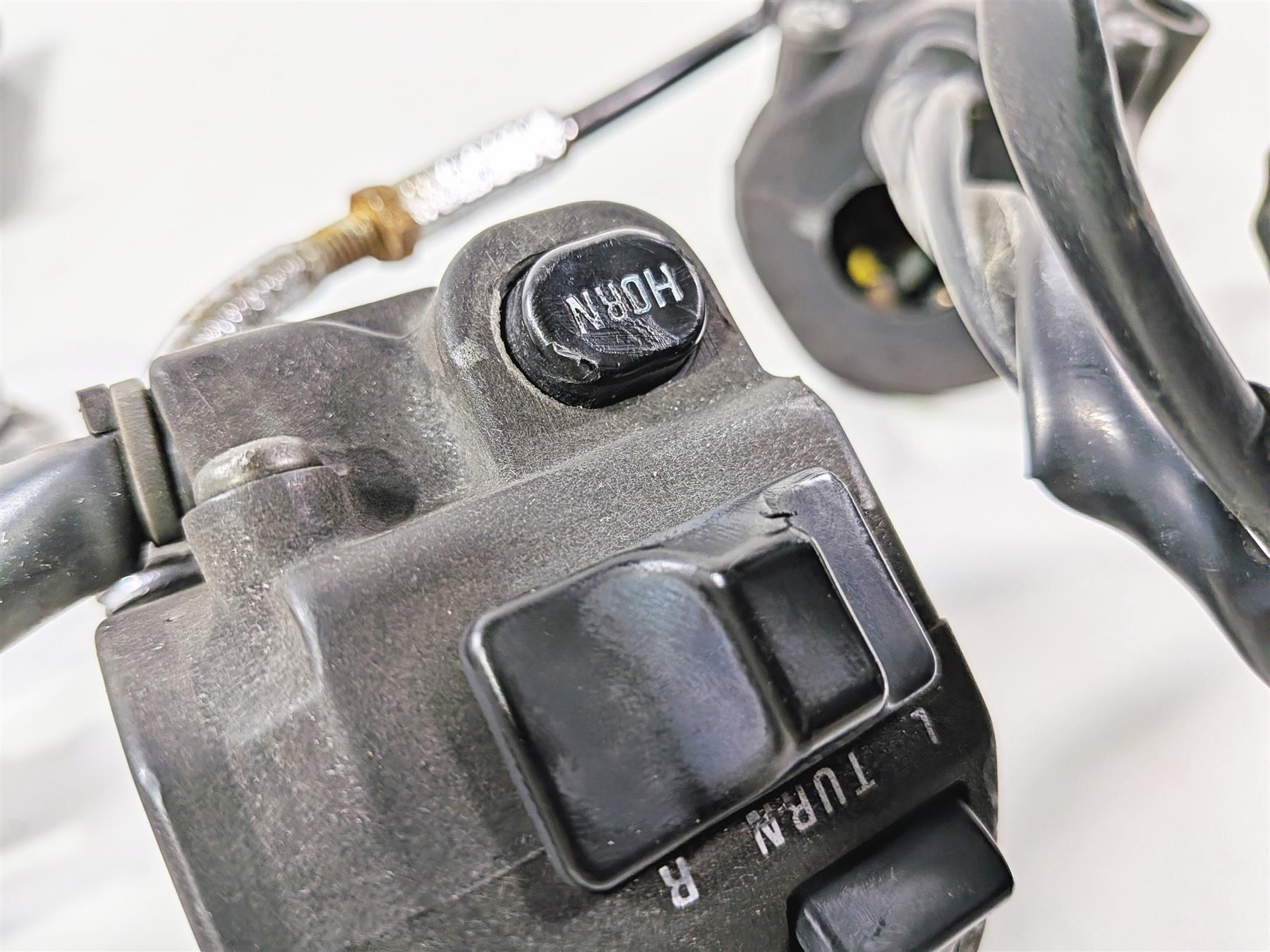 1989 Kawasaki VN750 Vulcan Left Right Hand Control Switch 46091-1372 46091-1514 {{ shop.shopifyCountryName }} - Mototech271