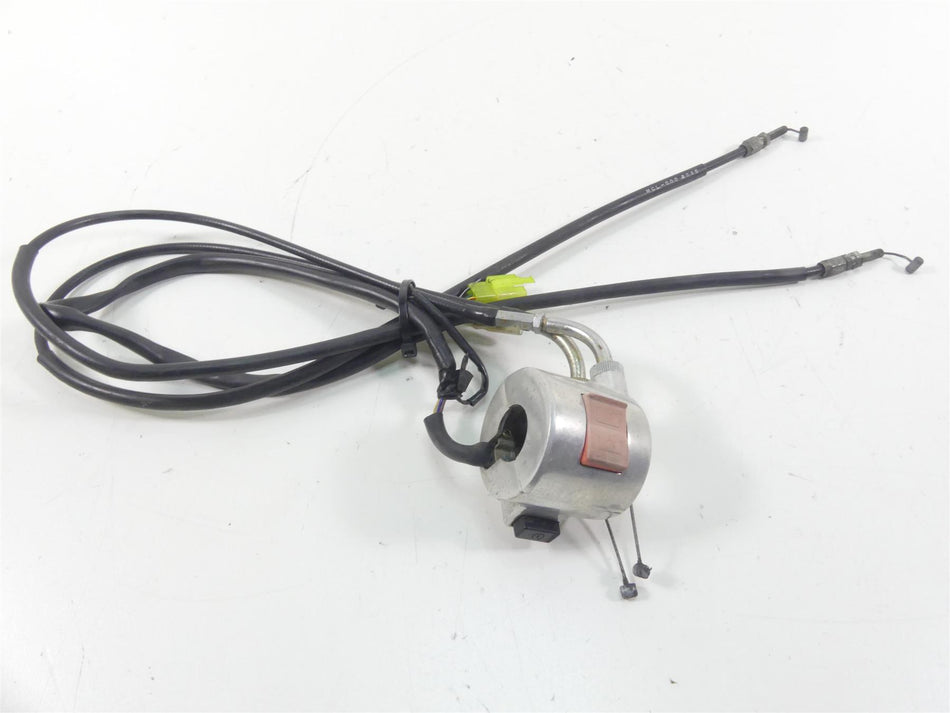 2003 Honda VT750 DC Shadow Spirit Right Hand Control Switch 35013-MCL-010 {{ shop.shopifyCountryName }} - Mototech271
