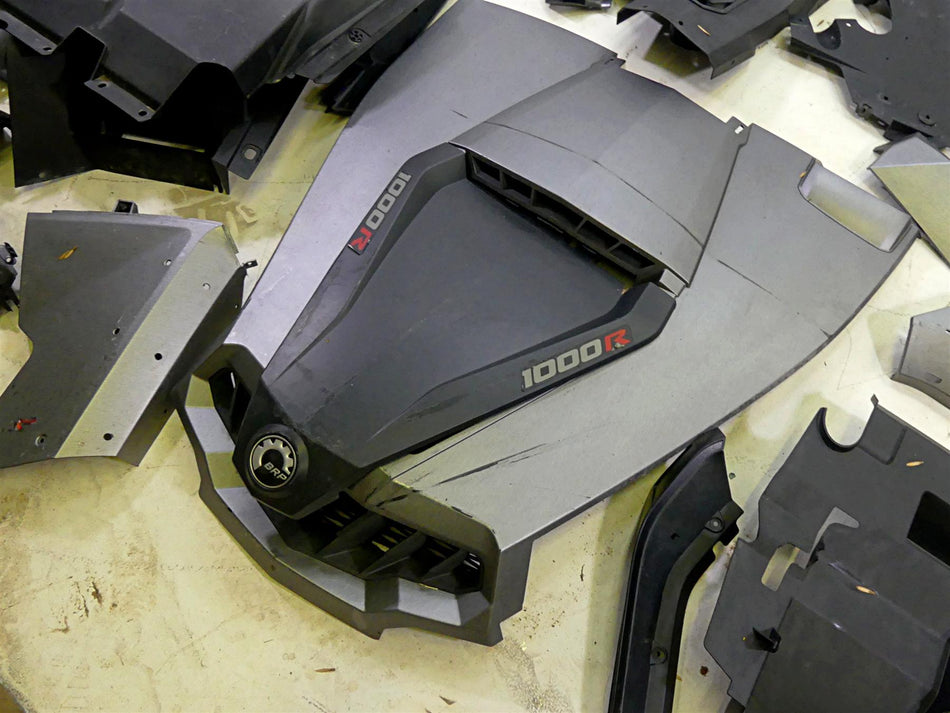 2018 Can Am Commander 1000R XT Fairing Door Panel Tank Cover Cowl Set 707900166 {{ shop.shopifyCountryName }} - Mototech271