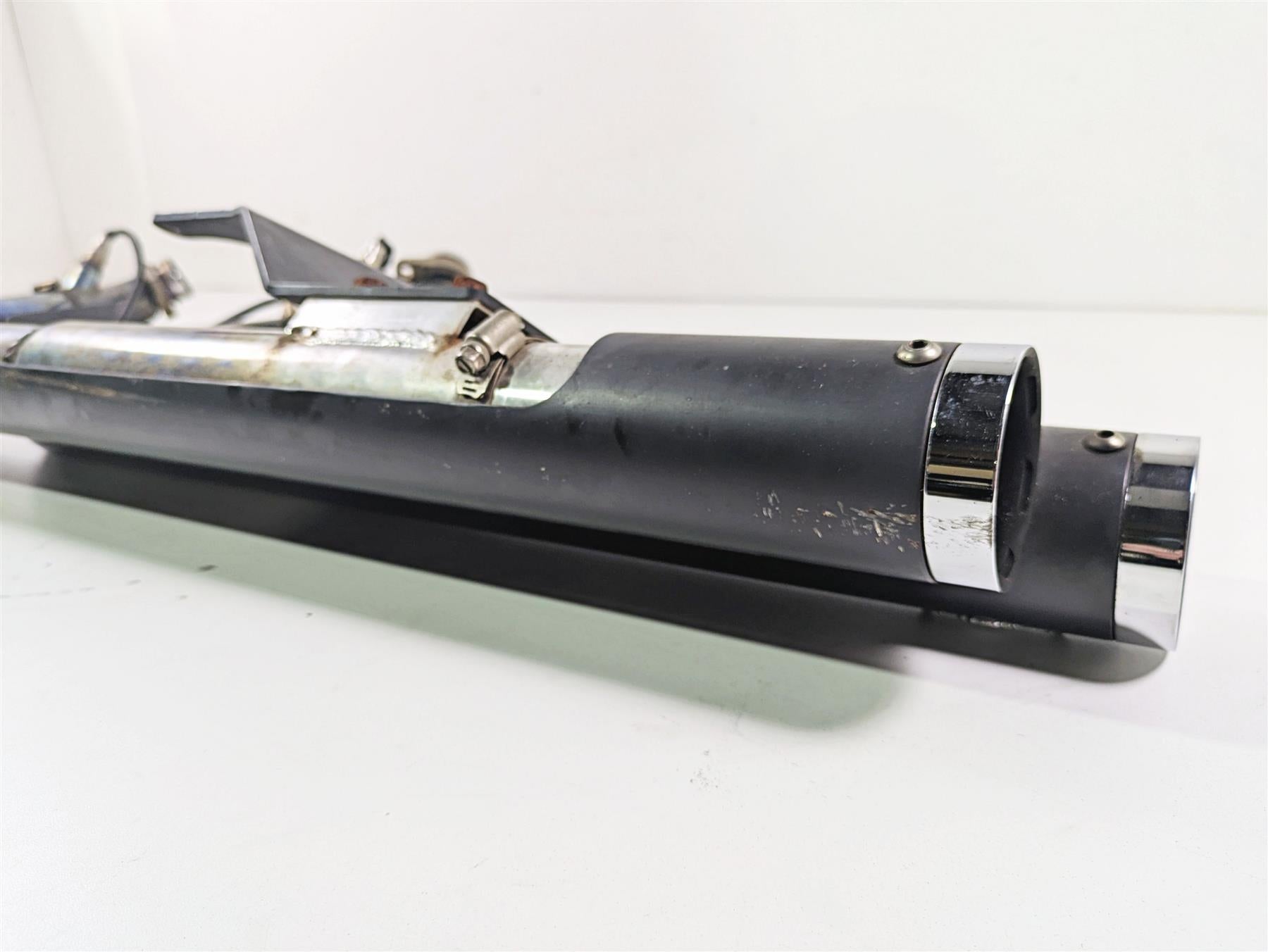 2009 Harley FXDC Dyna Super Glide Vance Hines Big Shots Exhaust System 47938 {{ shop.shopifyCountryName }} - Mototech271