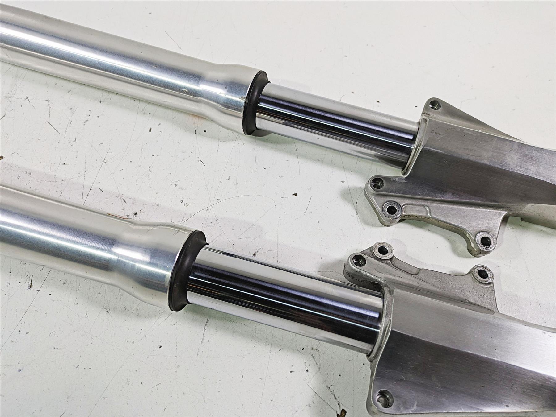 2002 Honda VTX1800 Retro Showa Front Fork Leg Set 51400-MCV-003 51500-MCV-003 {{ shop.shopifyCountryName }} - Mototech271