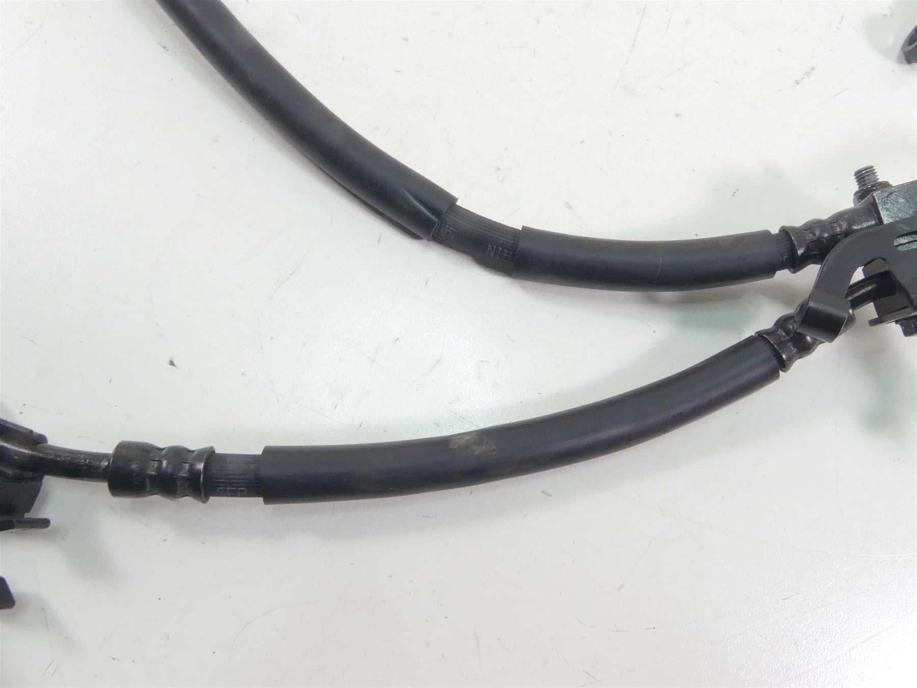 2022 Yamaha MT09 FZ09 Front Abs Brake Line Hose Set B7N-2584A-00-00 {{ shop.shopifyCountryName }} - Mototech271