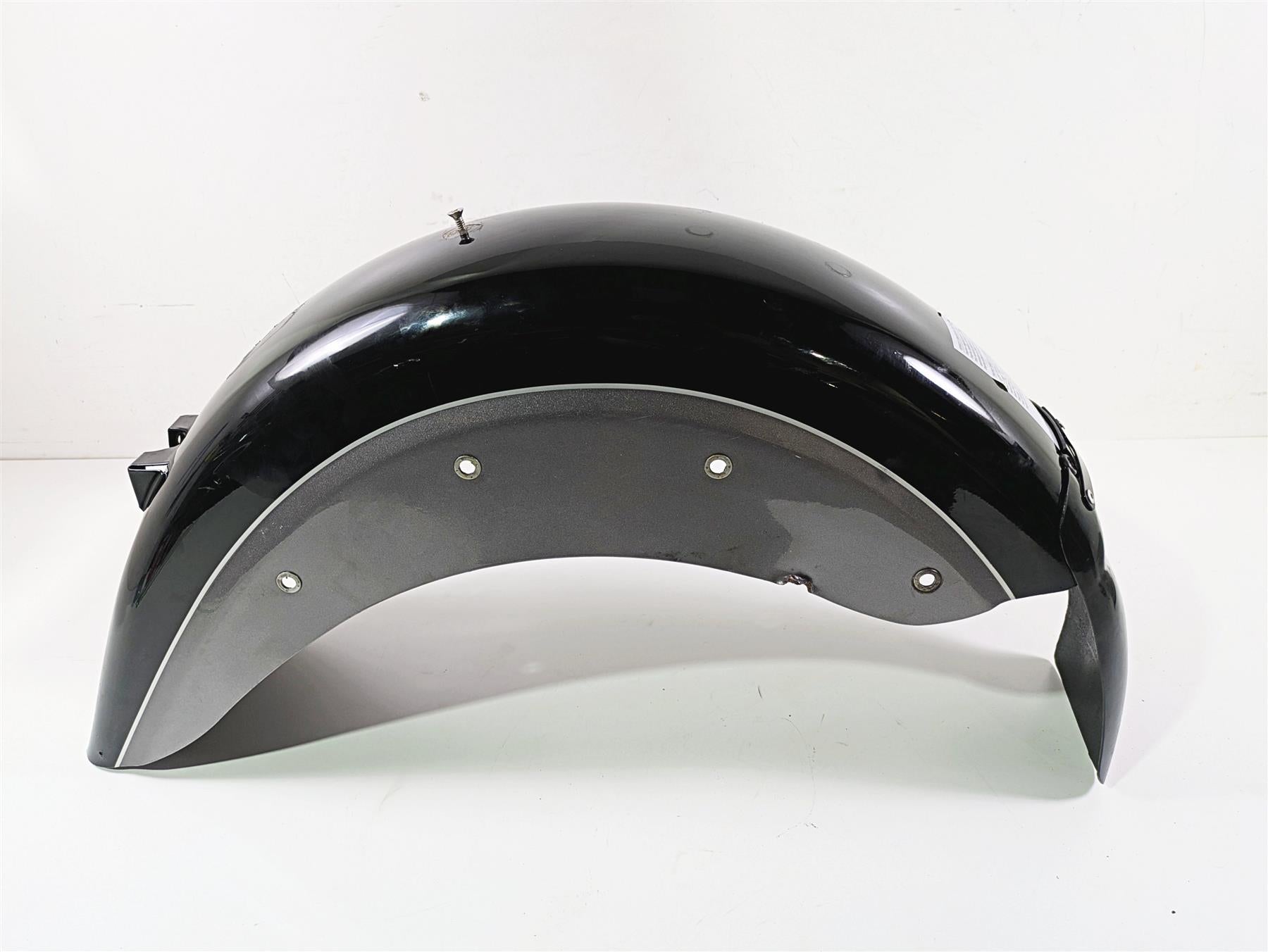 2002 Indian Spirit Deluxe Rear Fender Black Silver - Bent 89-301