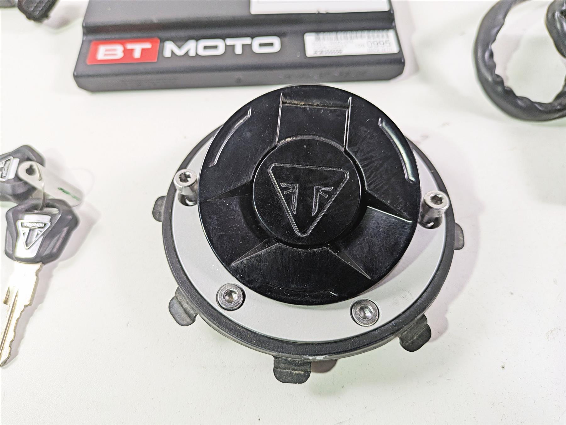 2024 Triumph Street Triple 765 R BT Moto Cdi & Ignition Switch Key Set T1298885 {{ shop.shopifyCountryName }} - Mototech271