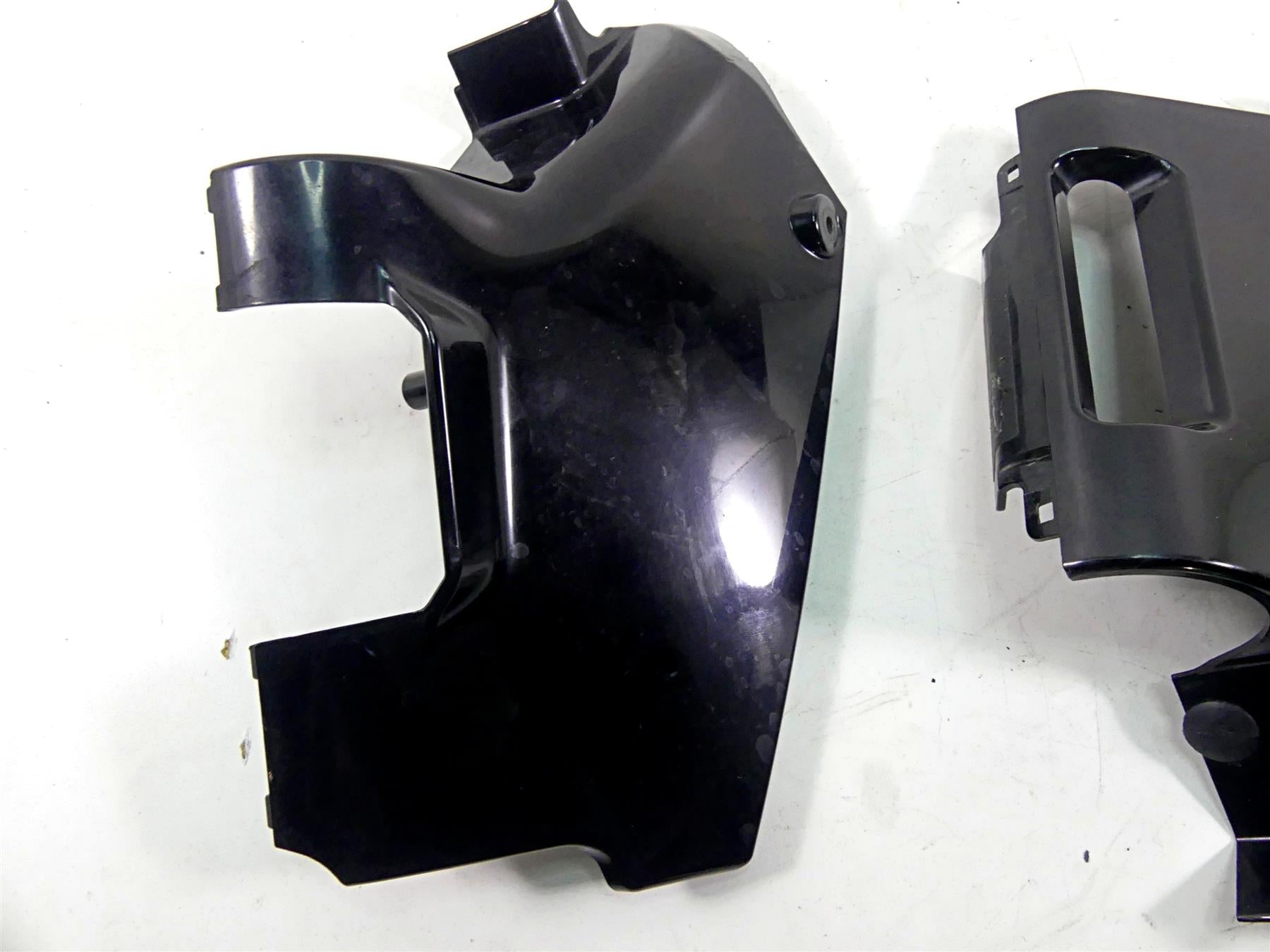 2008 Suzuki M109R VZR1800 Frame Neck Cover Fairing Set 47350-48G00 47361-48G00 {{ shop.shopifyCountryName }} - Mototech271