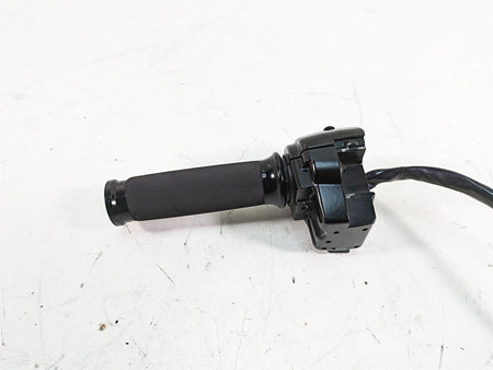 2009 Harley Touring FLHTCU Electra Glide Right Control Switch - Read 71684-06A {{ shop.shopifyCountryName }} - Mototech271