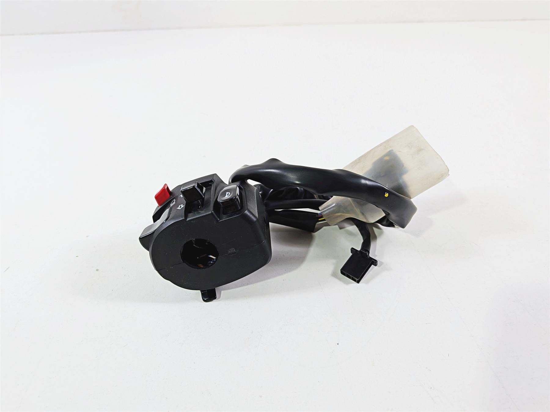 2024 Kawasaki EX500 Ninja 40th An. Left Hand Light Control Switch 46091-0649 {{ shop.shopifyCountryName }} - Mototech271