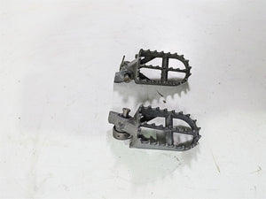 2009 BMW R1200GS K255 Adv Front Footpeg Foot Peg Set 46717694557 46717694558 | Mototech271