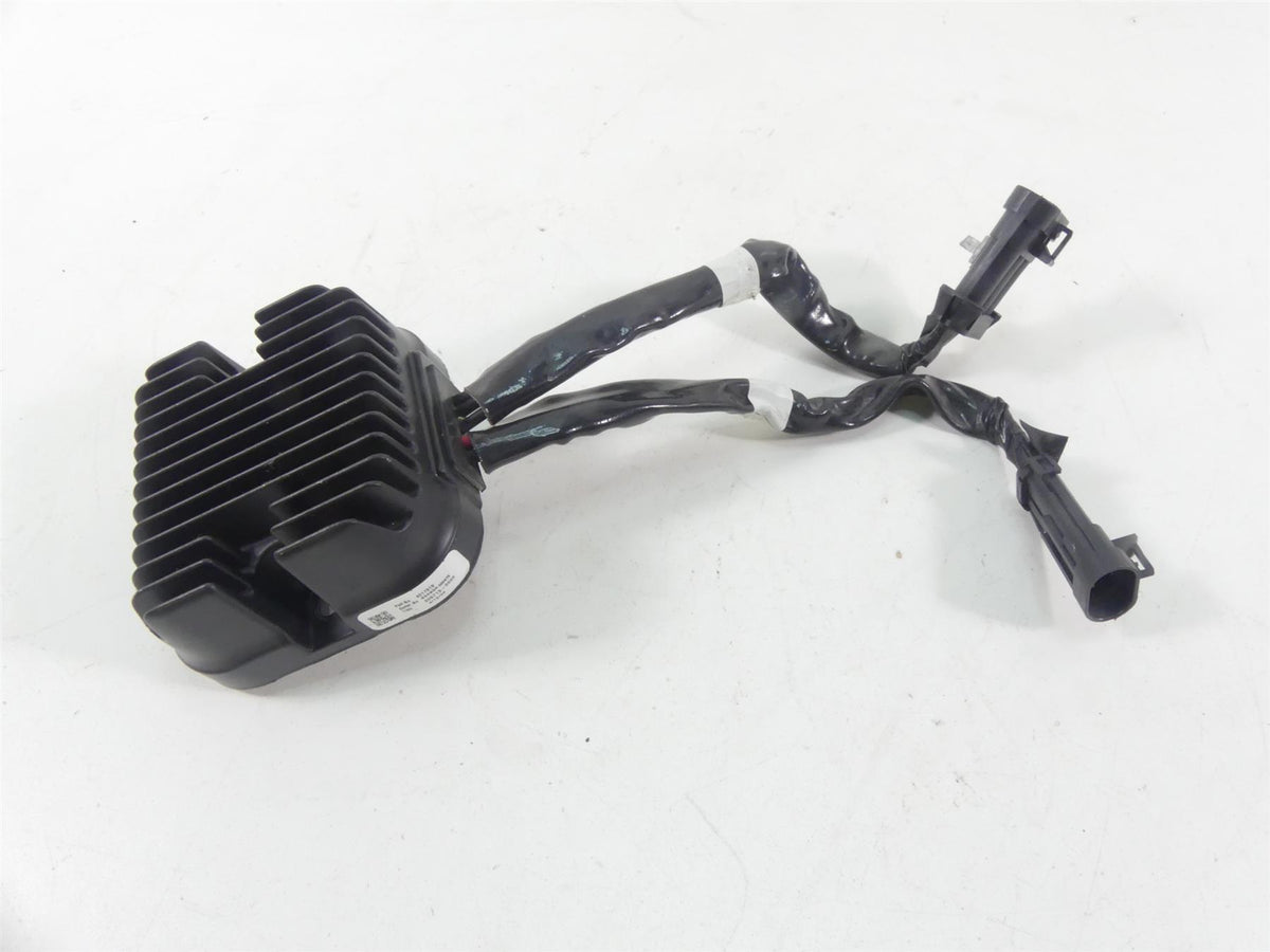 2020 Indian Roadmaster Rectifier Voltage Regulator 4017919 4019661 {{ shop.shopifyCountryName }} - Mototech271