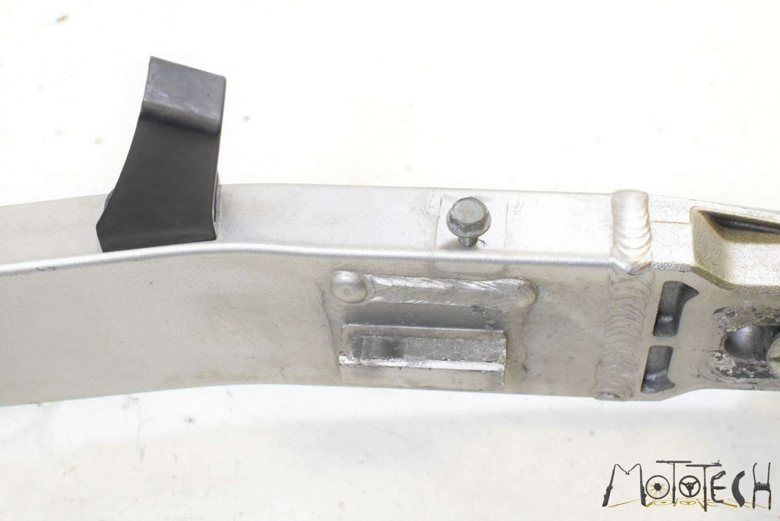 2005 Kawasaki ZZR1200 ZX1200 Rear Swingarm Swing Arm Straight 33001-1624-458 {{ shop.shopifyCountryName }} - Mototech271