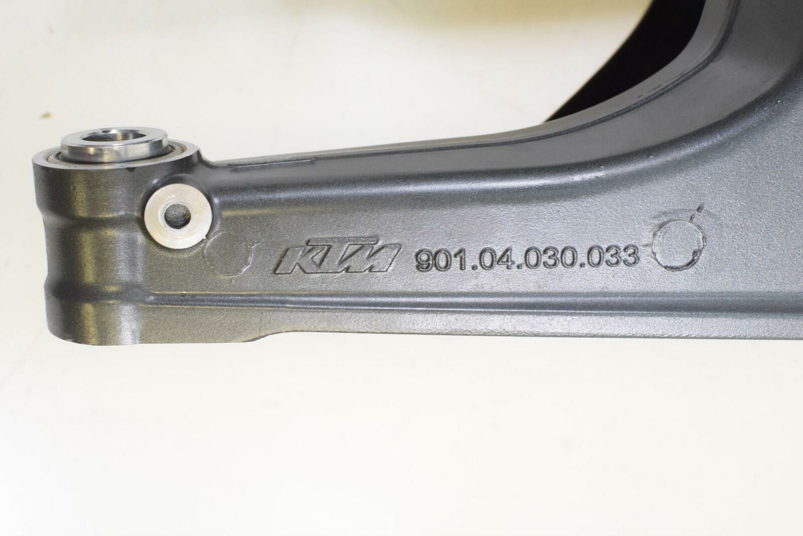 2018 KTM RC390 RC 390 Duke Rear Swingarm Swing Arm Straight 90104030033 {{ shop.shopifyCountryName }} - Mototech271