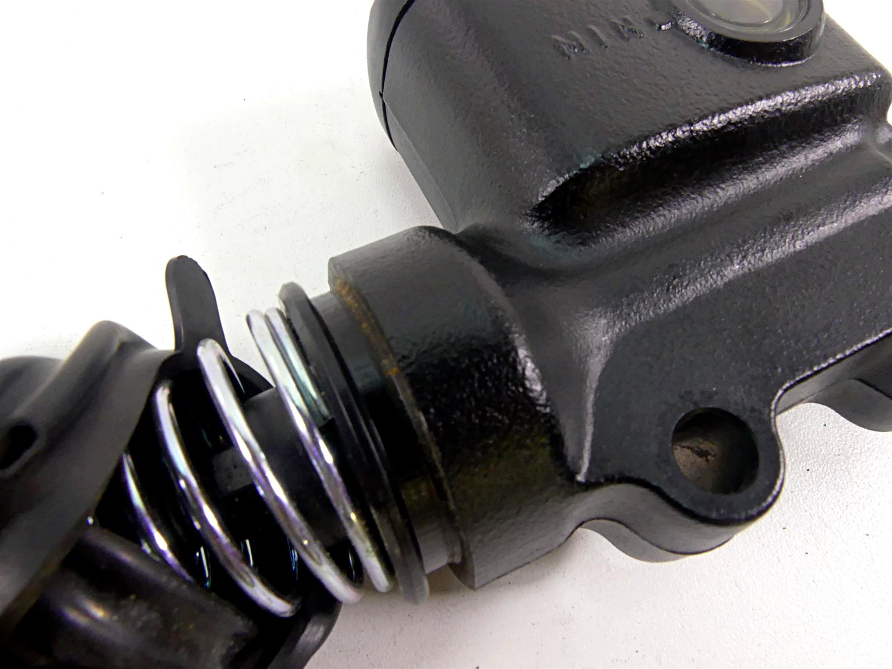 2020 Harley Softail FXST Standard Rear Brake Master Cylinder 5/8" 41700460 {{ shop.shopifyCountryName }} - Mototech271