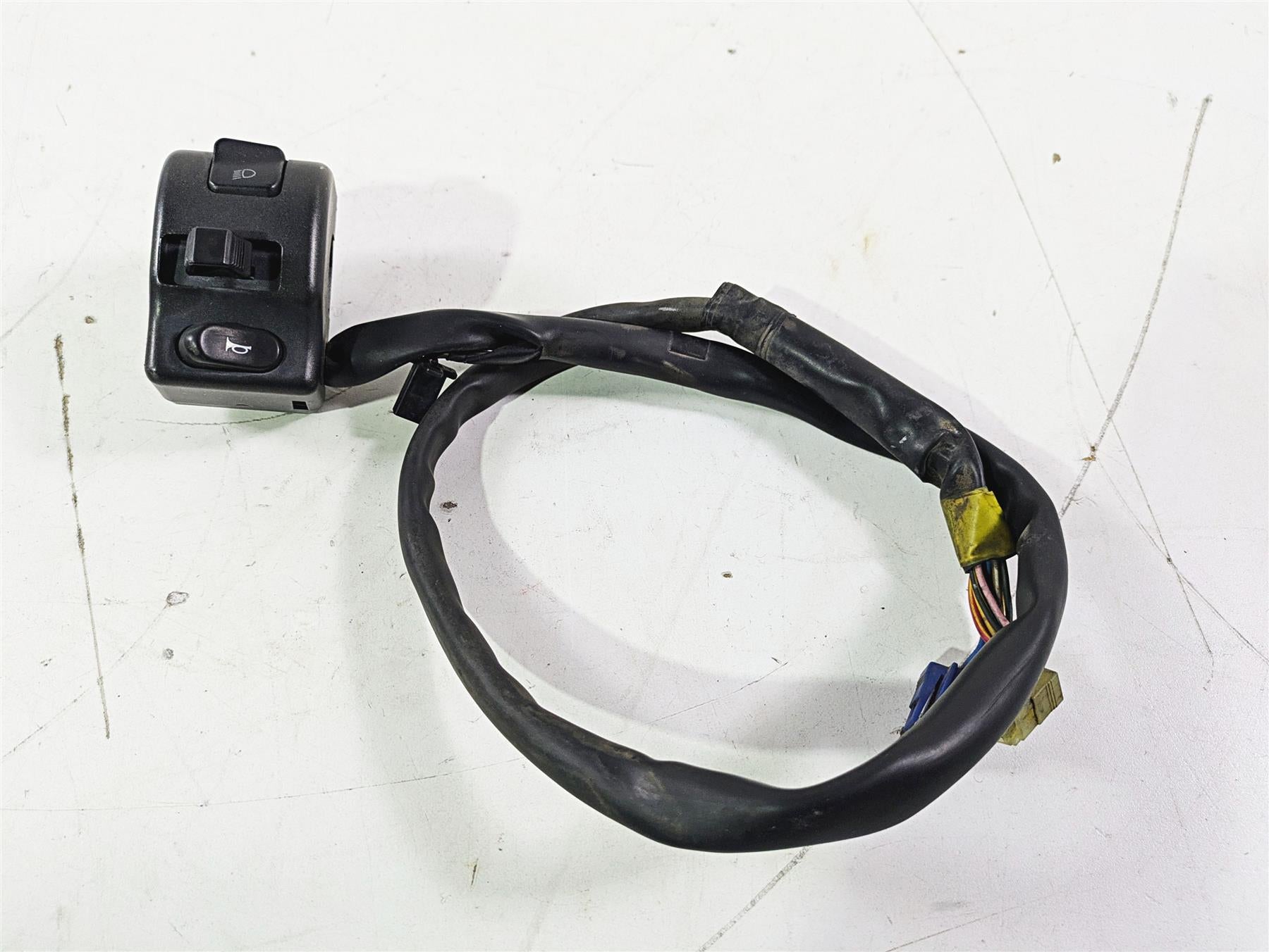 2007 Yamaha XVS1300 V-Star Tour Left Hand Control Switch 3D8-83973-00-00
