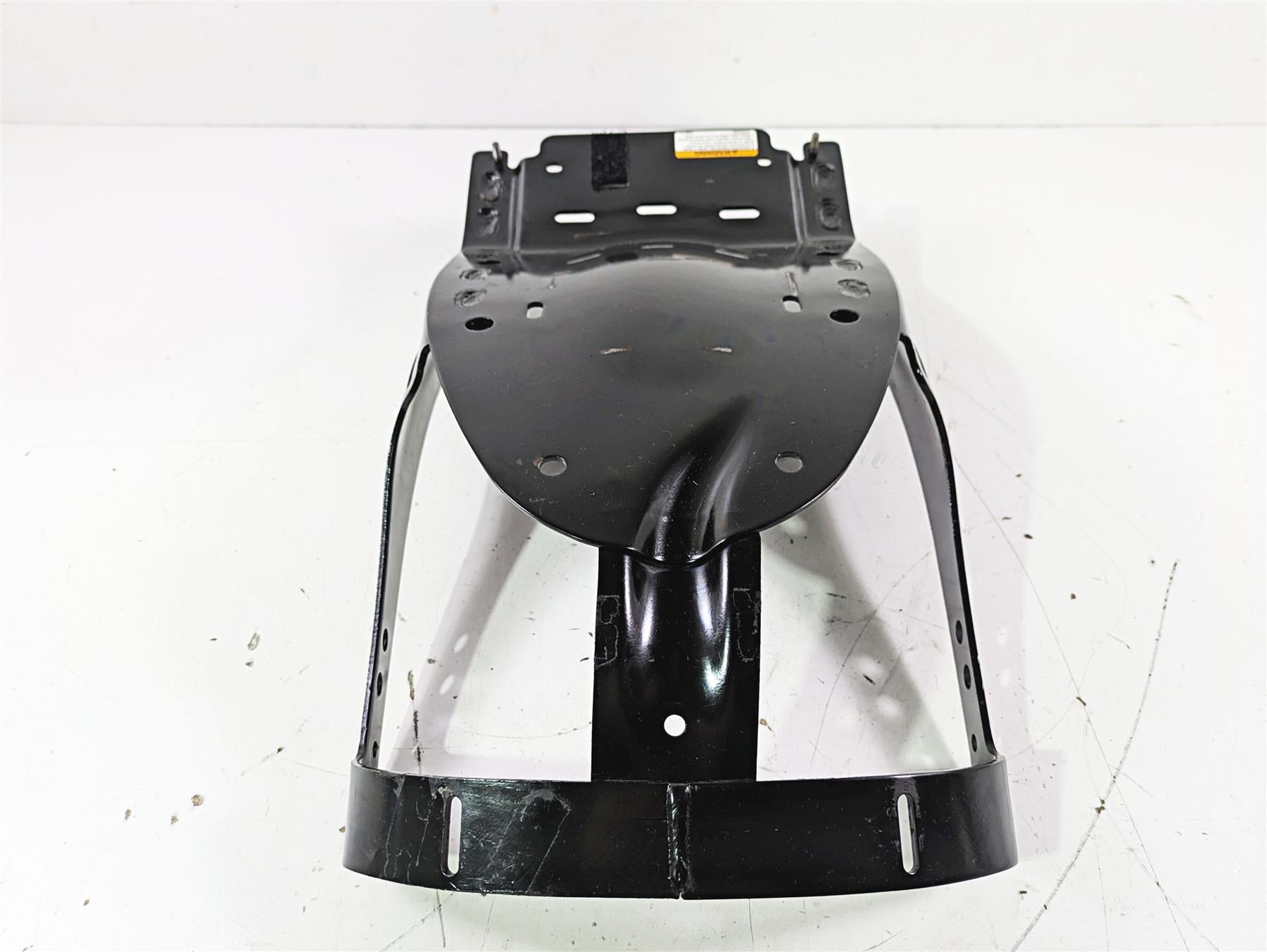 2012 Harley VRSCF Muscle V Rod Rear Inner Fender & Mounts 48527-09 {{ shop.shopifyCountryName }} - Mototech271