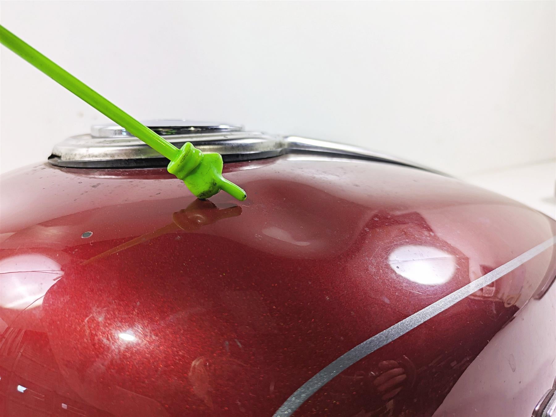 2007 Harley Sportster XL1200 C Fuel Gas Tank Fire Red Pearl - Read 62213-07 {{ shop.shopifyCountryName }} - Mototech271