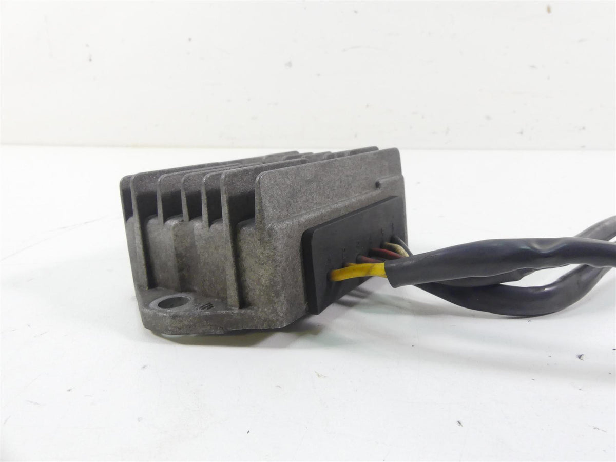 2001 Moto Guzzi California Sp 1100 Rectifier Voltage Regulator GU37703805 {{ shop.shopifyCountryName }} - Mototech271