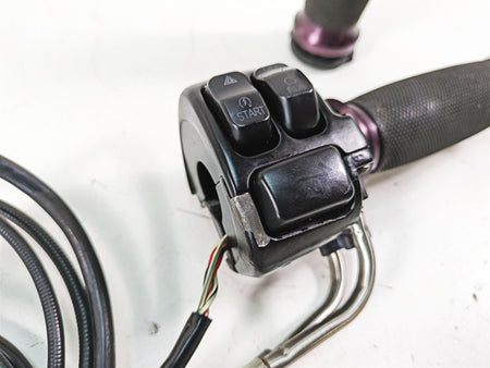 2013 Harley Softail FLSTC Heritage Classic Right Hand Control Switch 72948-12 {{ shop.shopifyCountryName }} - Mototech271