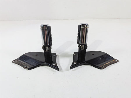 1997 Honda GL1500 CA Valkyrie Rear Passenger Footpeg Rest Set 50815-MZ0-000-Mototech271