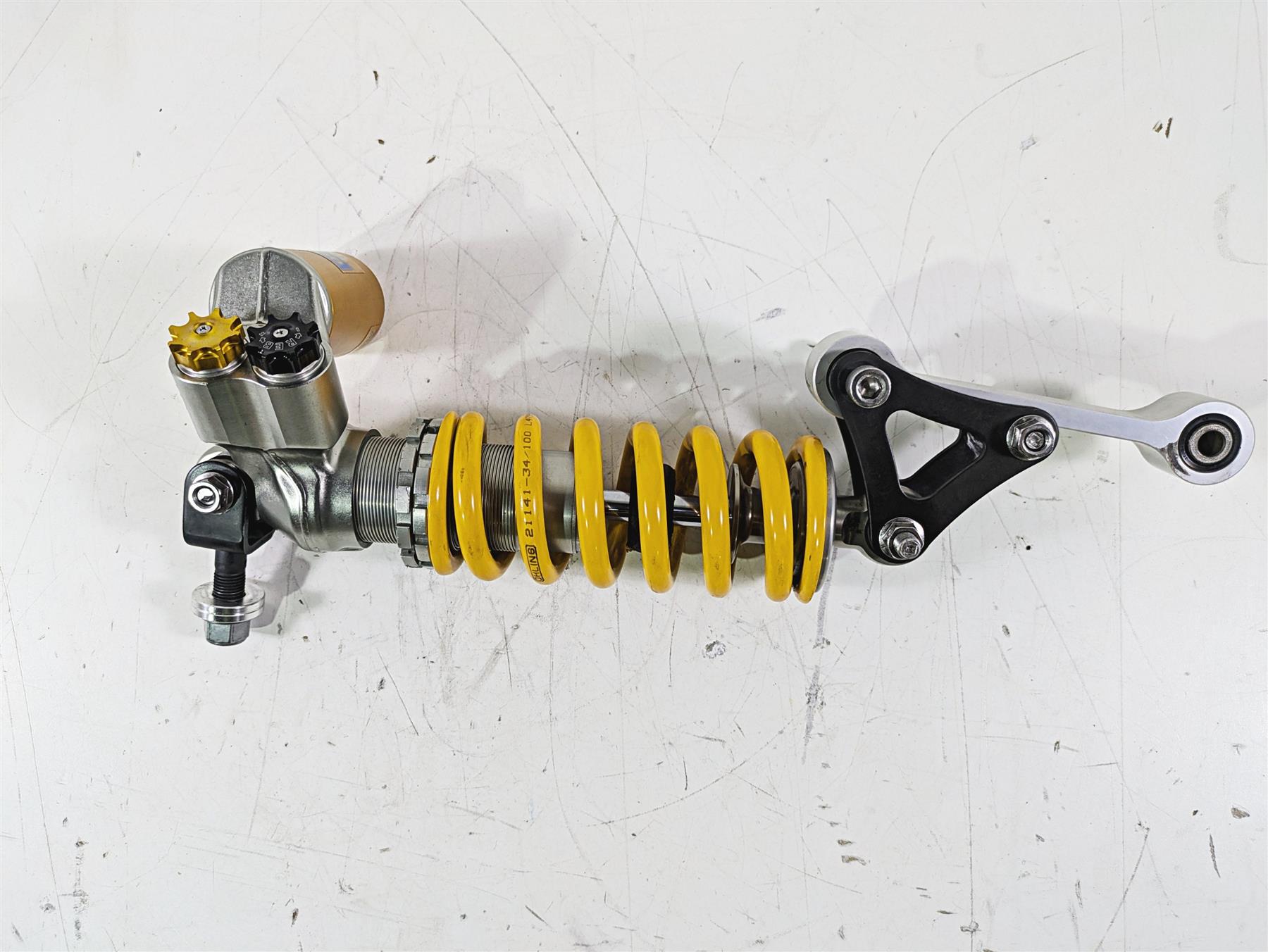 2020 Triumph Daytona 765 Moto2 Ohlins TTX Rear Suspension Shock Damper T2053603 {{ shop.shopifyCountryName }} - Mototech271