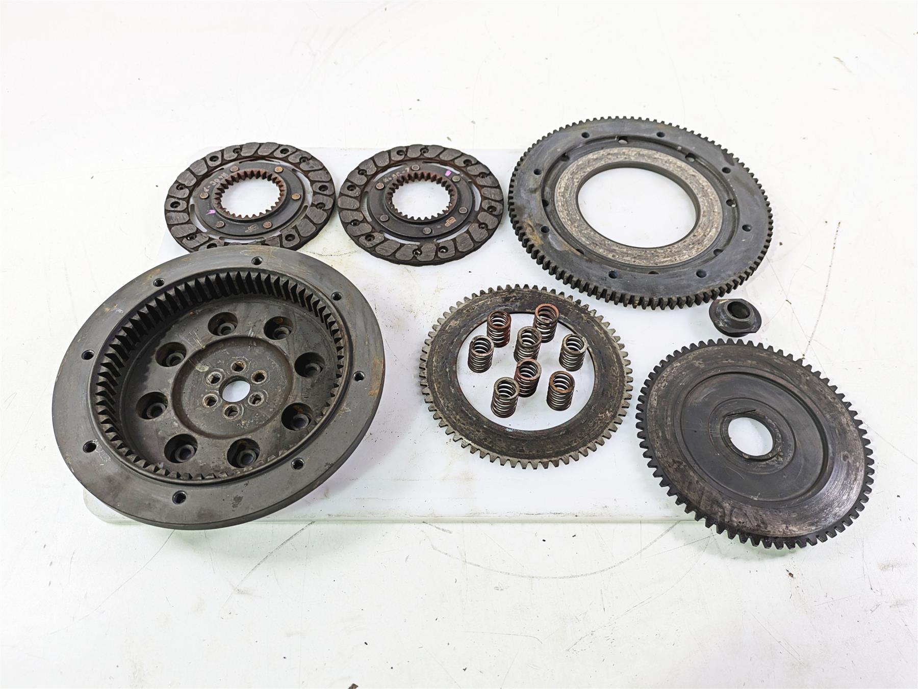 1998 Moto Guzzi California 1100 EV Clutch & Pressure Plate & Flywheel GU29084450 {{ shop.shopifyCountryName }} - Mototech271