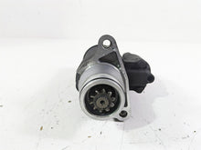 Load image into Gallery viewer, 2019 Harley FLHCS Softail Heritage Engine Starter Motor M8 31400057
