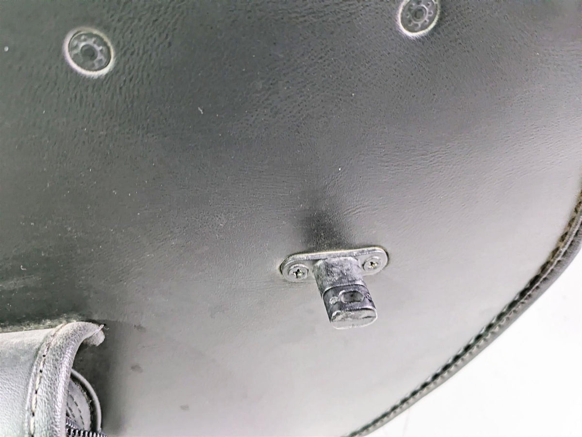 2004 Victory Kingpin Viking Bags Right Saddle Bag Saddlebag + Key {{ shop.shopifyCountryName }} - Mototech271