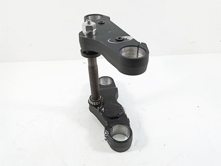2016 Suzuki M109R VZR1800 Upper Lower Triple Tree Set 51311-48G30 51410-48G30 {{ shop.shopifyCountryName }} - Mototech271