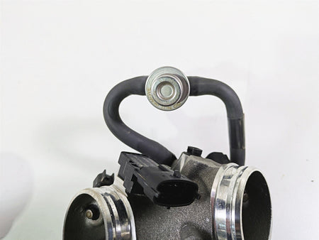 2016 Indian Chief Classic Throttle Body & Intake Manifold 5138214 1204685 {{ shop.shopifyCountryName }} - Mototech271