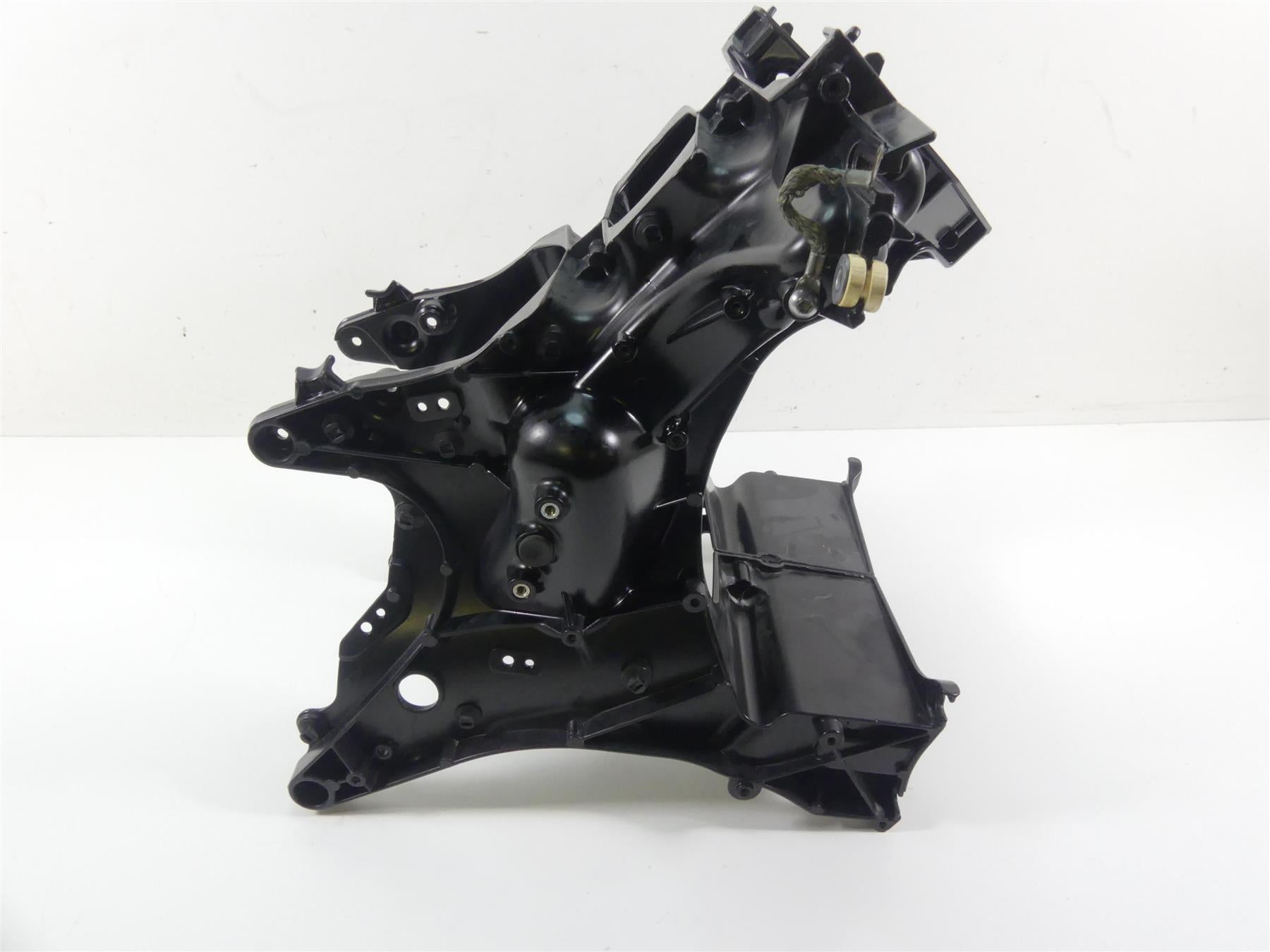 2014 BMW K1600 GTL K48 Front Fairing Cover Bracket Mount Stay Set 46637709518 {{ shop.shopifyCountryName }} - Mototech271