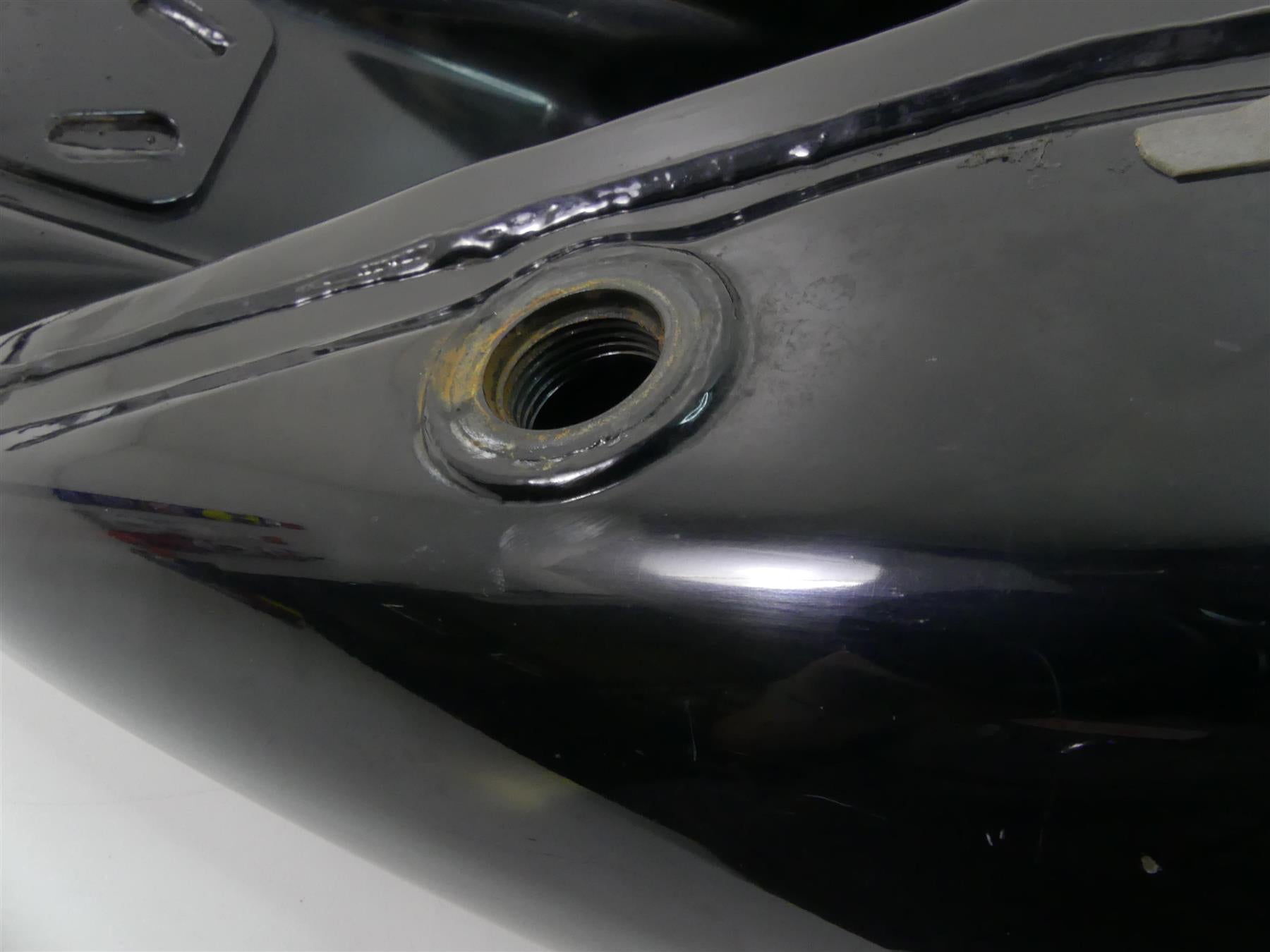 2013 Harley Touring FLHX Street Glide Fuel Gas Petrol Tank - No Dents 61356-08 {{ shop.shopifyCountryName }} - Mototech271