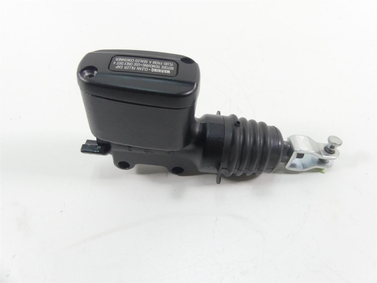 2022 Harley Softail FXBBS Street Bob Rear Brake Master Cylinder 5/8" 41700460 {{ shop.shopifyCountryName }} - Mototech271