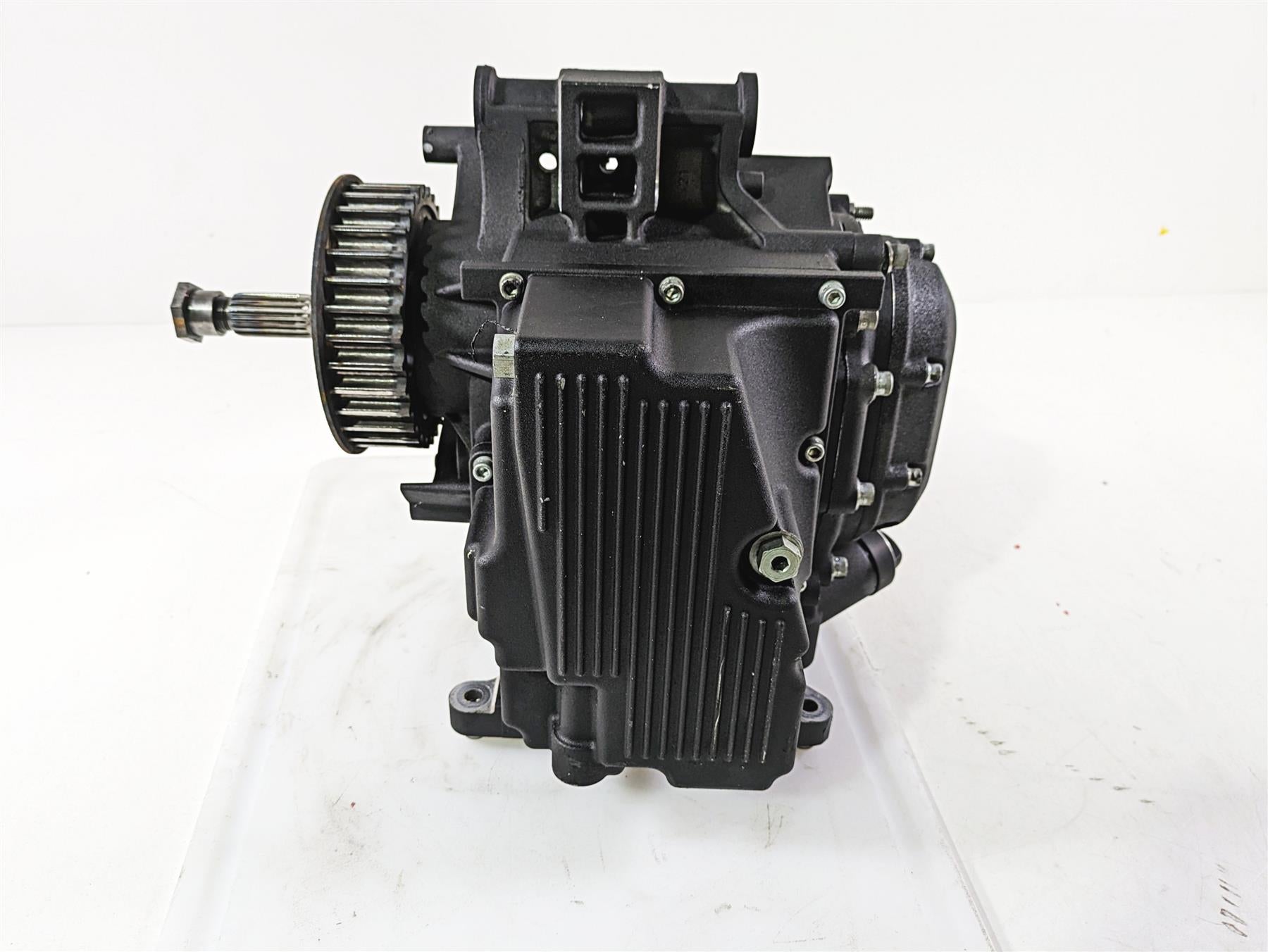 2017 Harley Dyna FXDB Street Bob Transmission Gear Box 6 Speed 25K 33083-10A {{ shop.shopifyCountryName }} - Mototech271