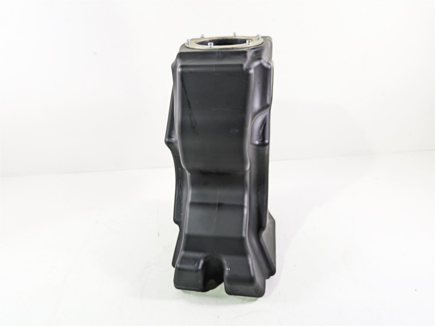 2006 Harley VRSCR Street V-Rod Plastic Fuel Gas Petrol Tank 61384-06 {{ shop.shopifyCountryName }} - Mototech271