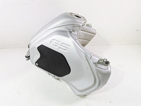 2015 BMW R1200 GS Adv K51 Fuel Gas Tank Aluminum Metallic Matt 16118537710 {{ shop.shopifyCountryName }} - Mototech271