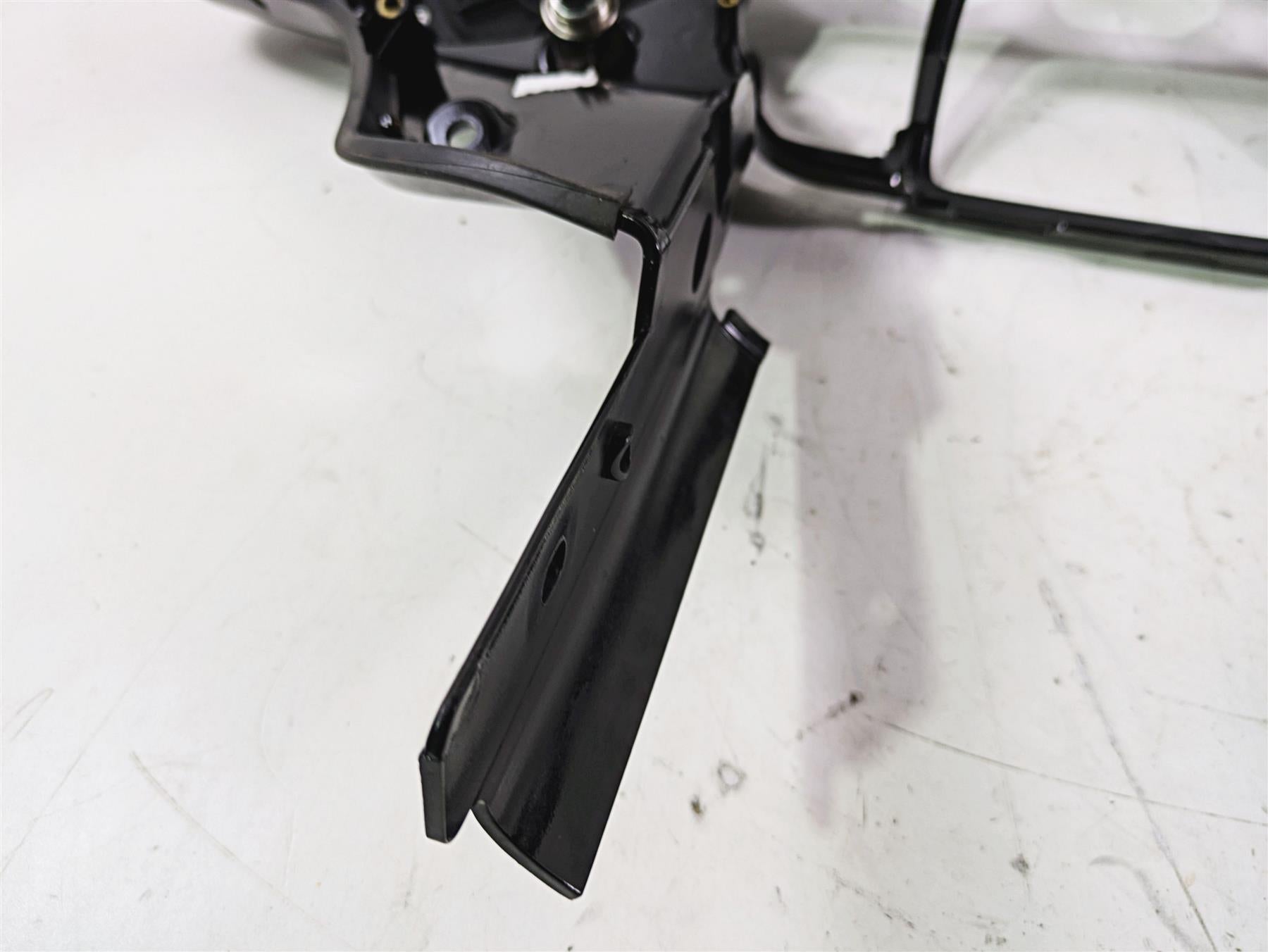 2015 Harley Touring FLHTKL E -Glide Low Inner Front Nose Fairing 57000064DH {{ shop.shopifyCountryName }} - Mototech271