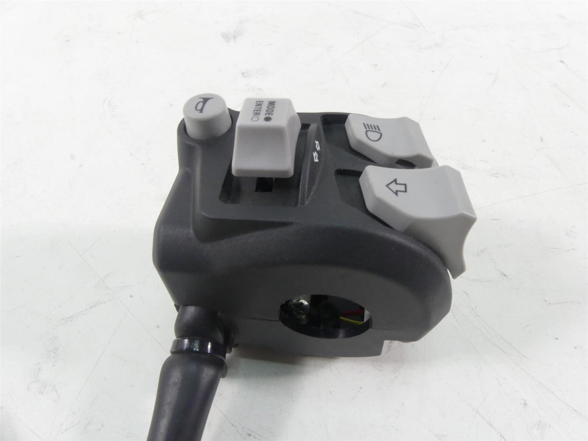 2020 Ducati Panigale V2 Left Hand Mode Light Blinker Control Switch 65110281C {{ shop.shopifyCountryName }} - Mototech271